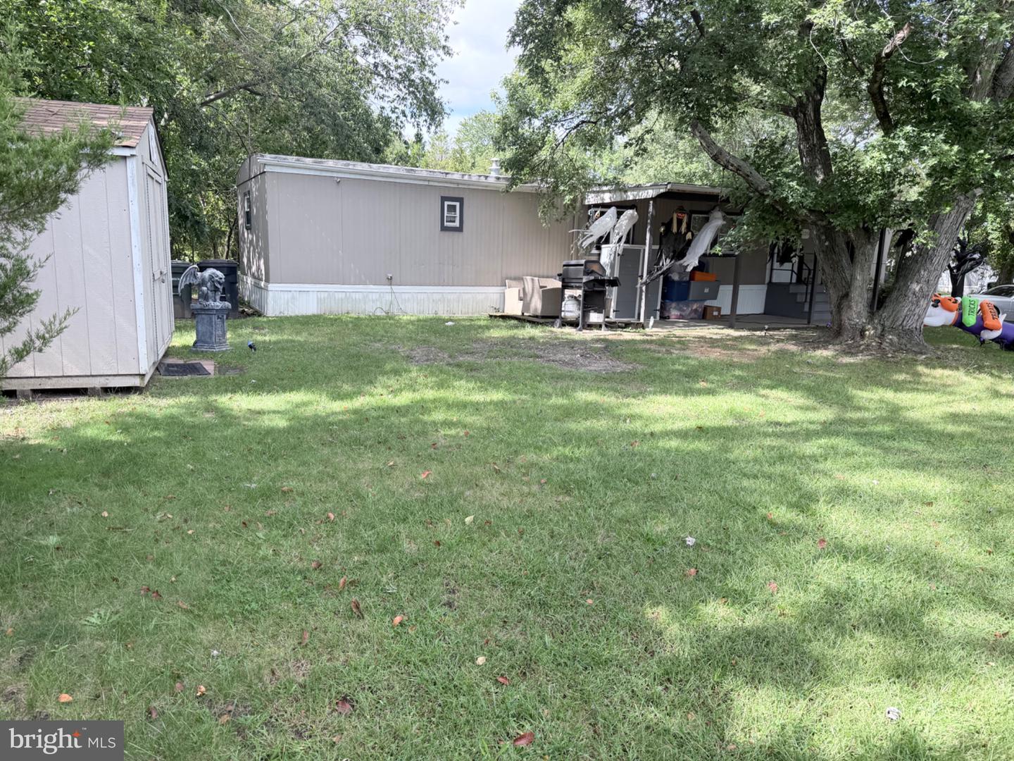 339 Oklahoma Ave Property Photo 3