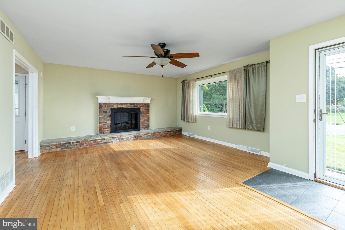 407 Franklin Rd Property Photo 8