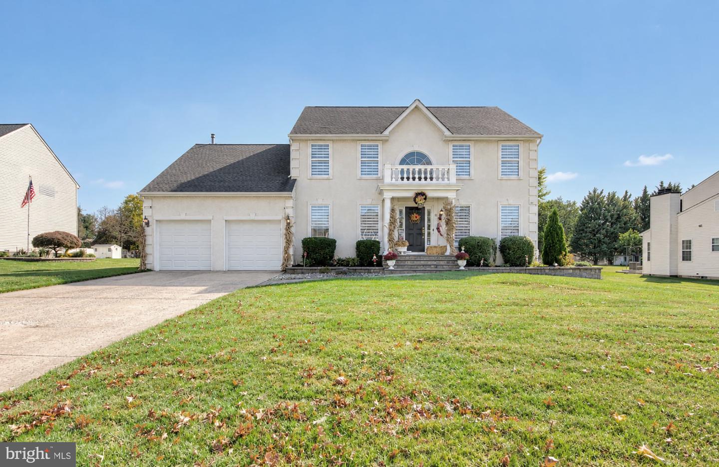 12 STEEPLECHASE DR Property Photo 1