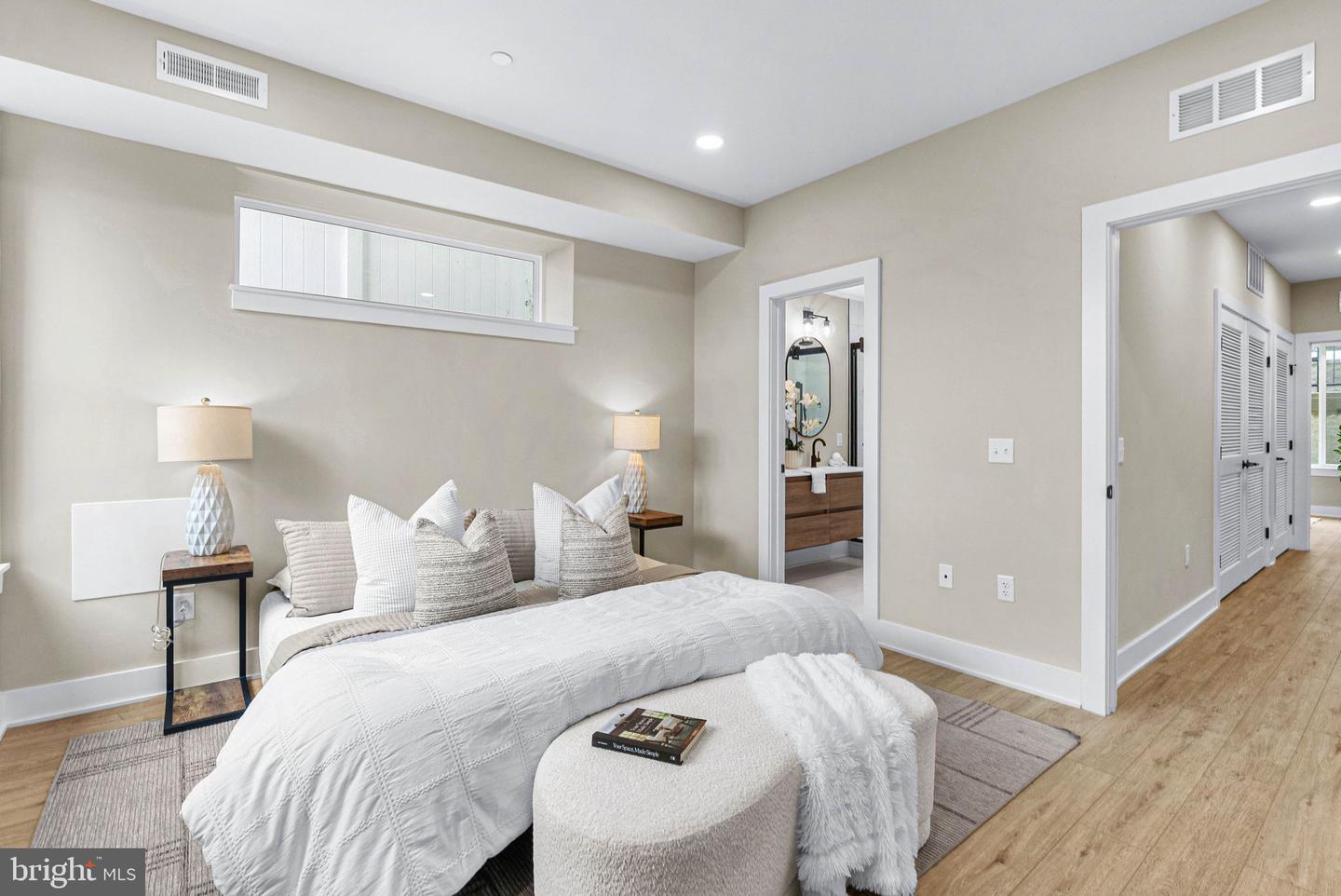 9 S Academy St #f Property Photo 12