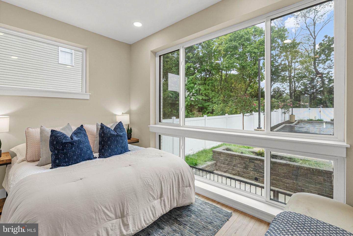 9 S Academy St #f Property Photo 16