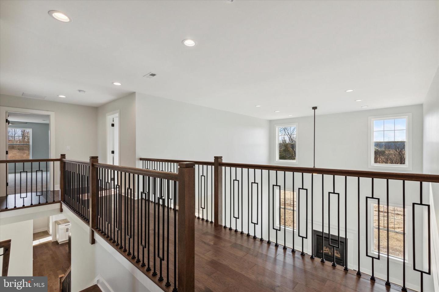 16 Holcombe Grove Rd Property Photo 27