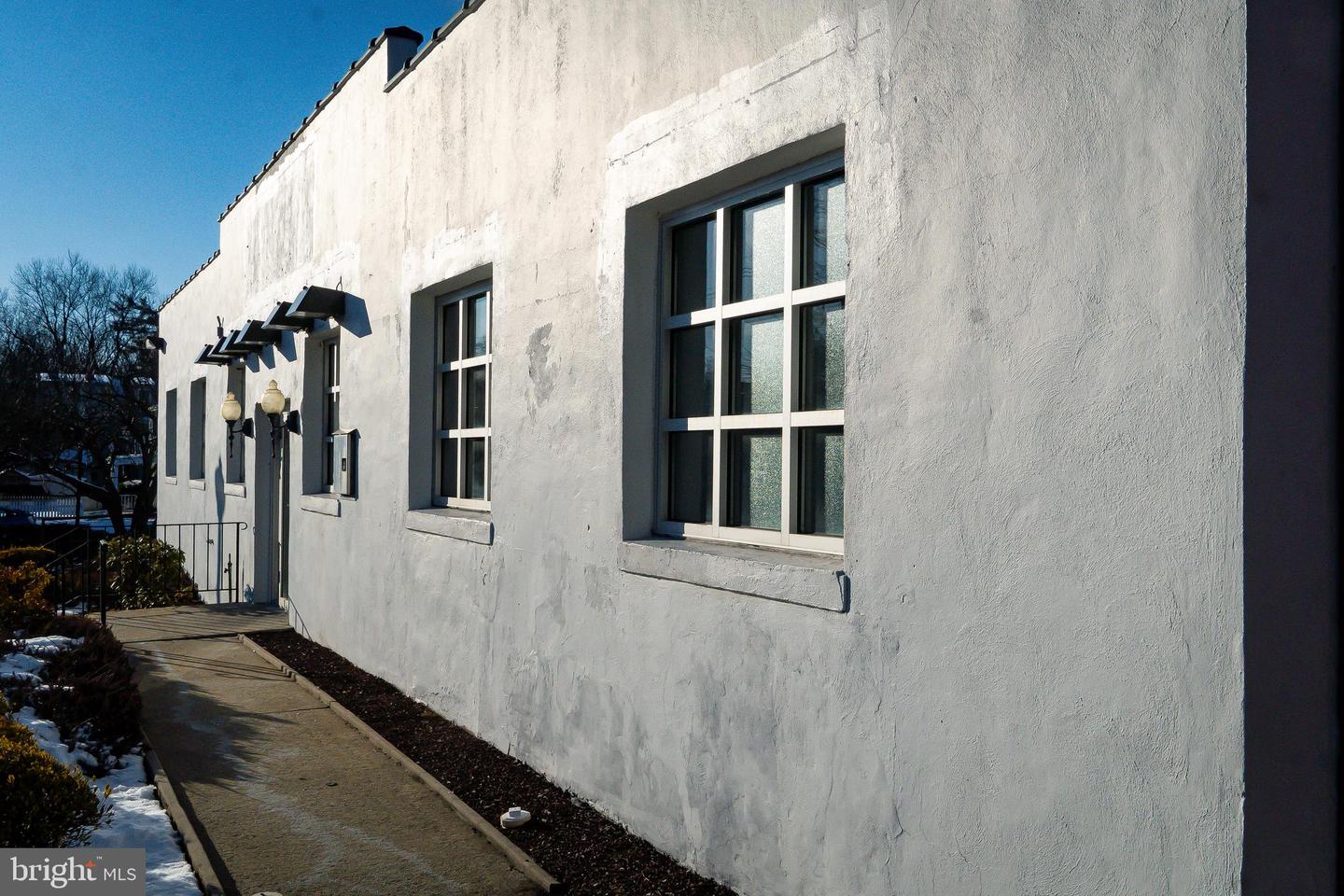 333 North Main St #bank Property Photo 3
