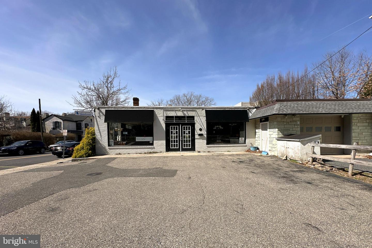 99 S Main St Property Photo 8
