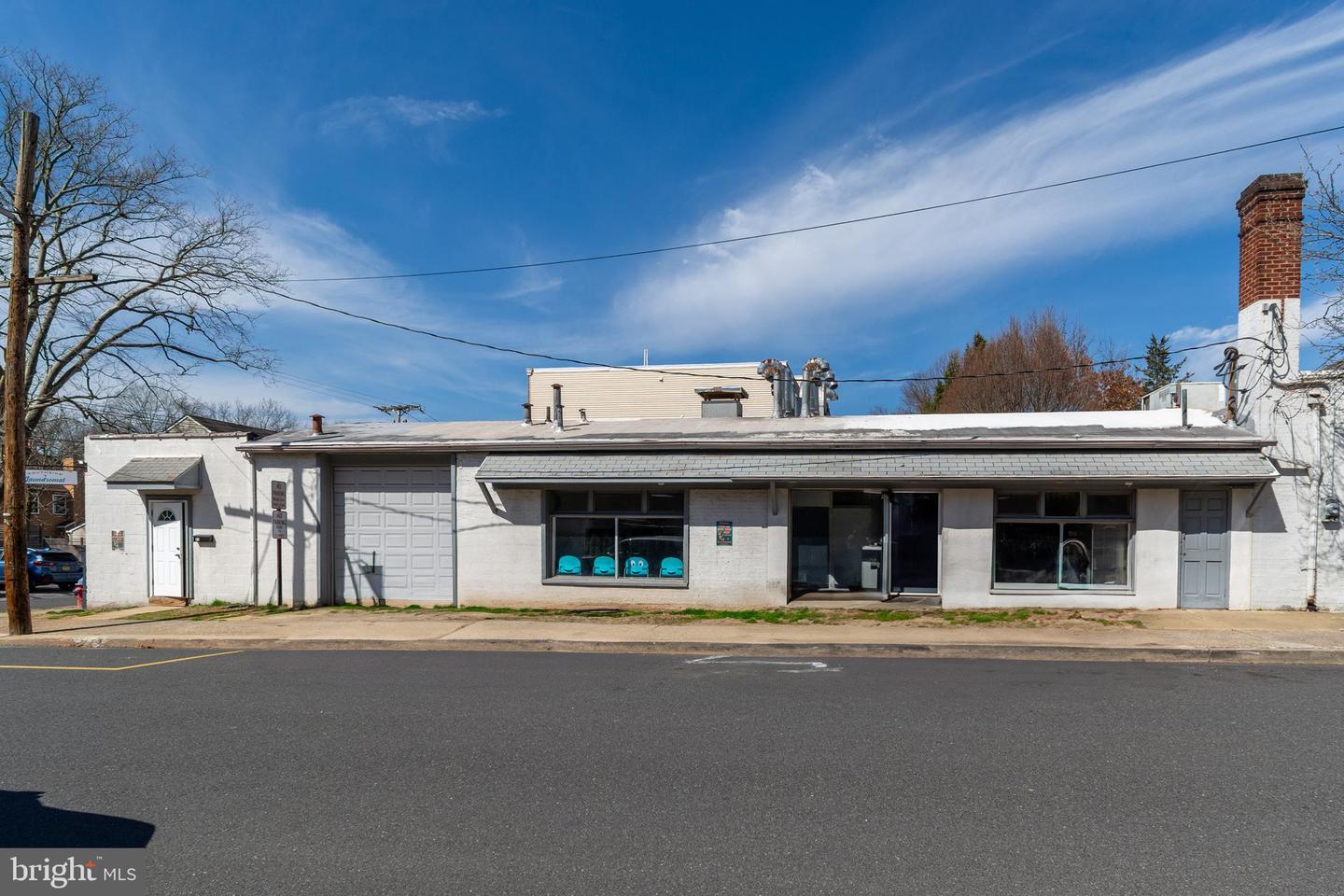 99 S Main St Property Photo 13