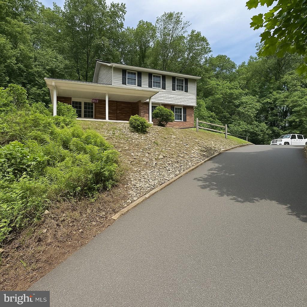 232 Turkey Hill Rd Property Photo 1