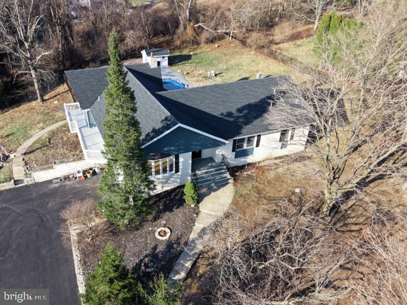 2 Rossi Dr Property Photo 2