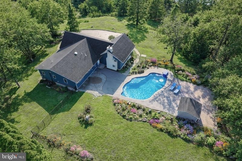 2 Rossi Dr Property Photo 5