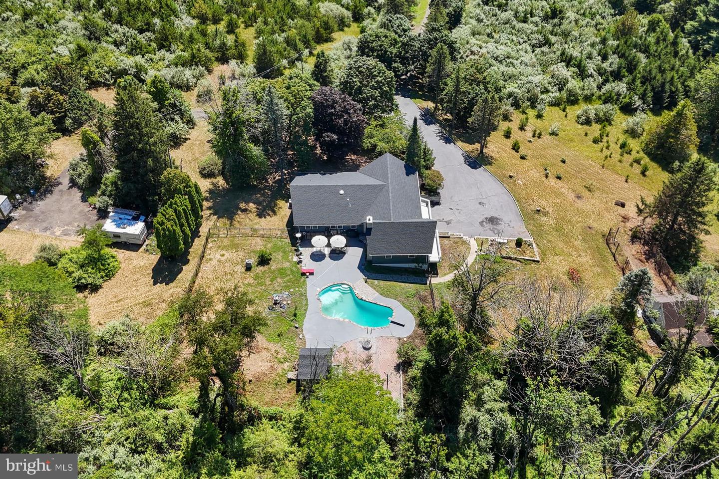 2 Rossi Dr Property Photo 9