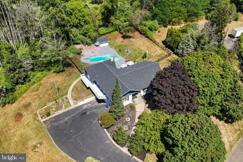 2 ROSSI DR