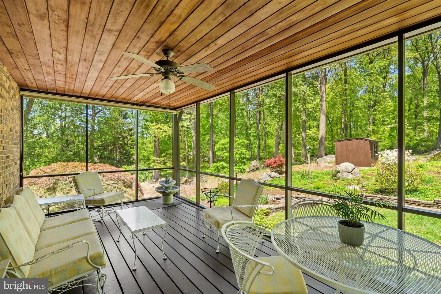 98 Snydertown Rd Property Photo 30