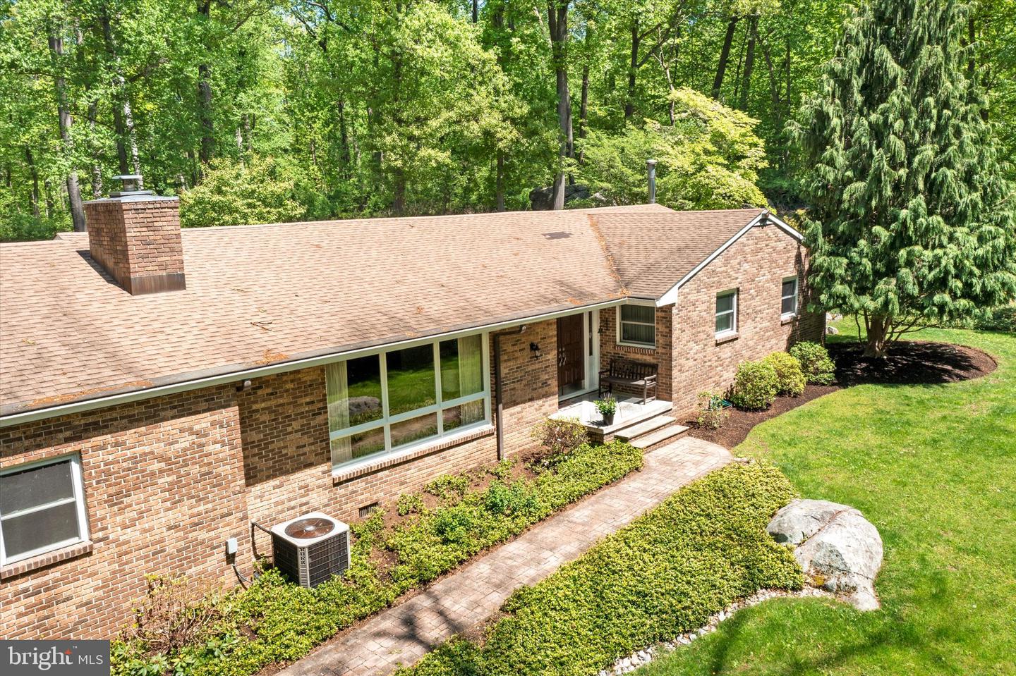 98 Snydertown Rd Property Photo 46