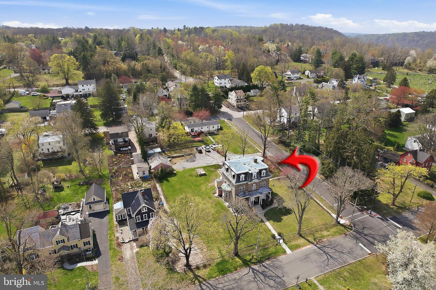 47 Lincoln Ave Property Photo 6