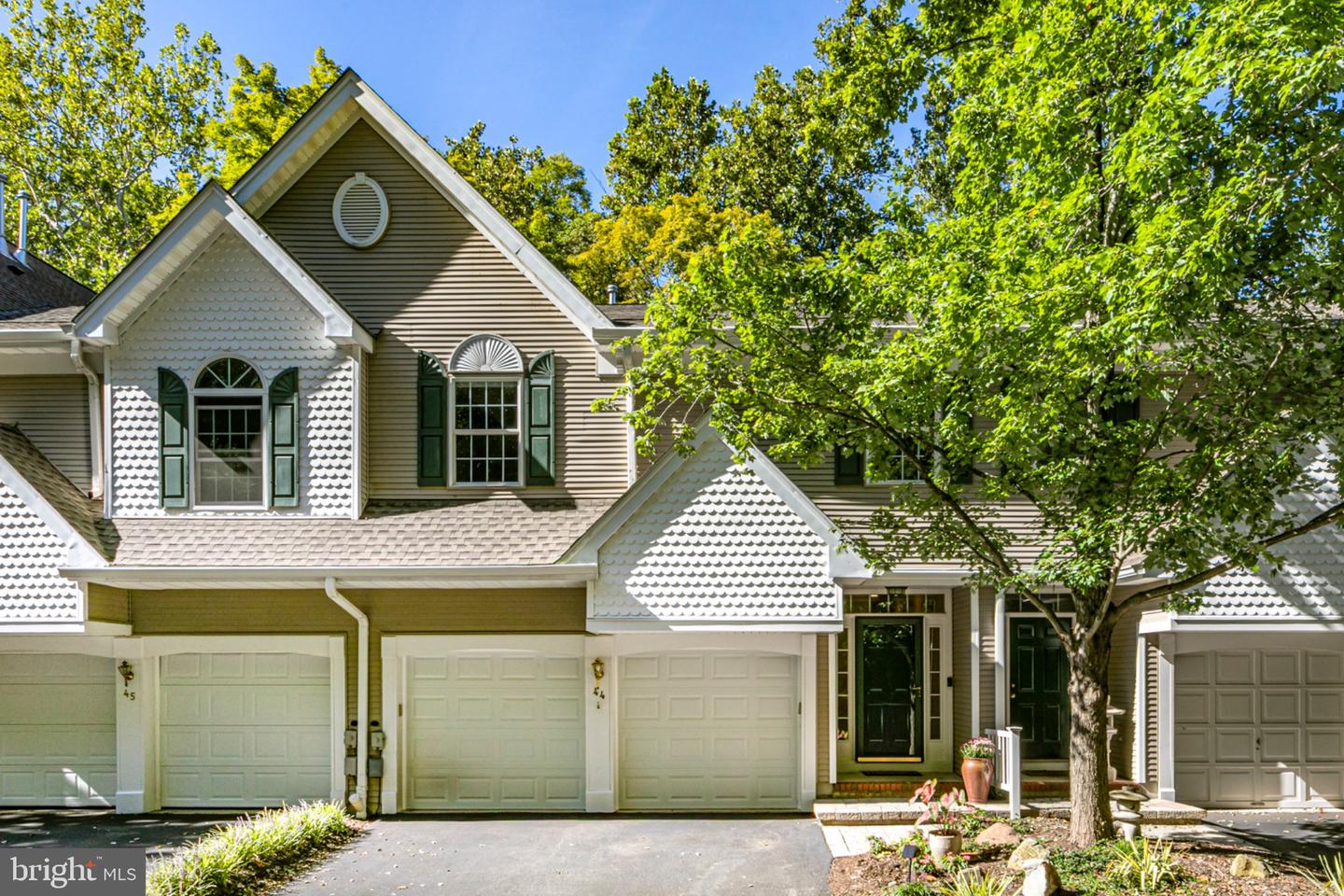 44 Rock Creek Woods Dr Property Photo 1