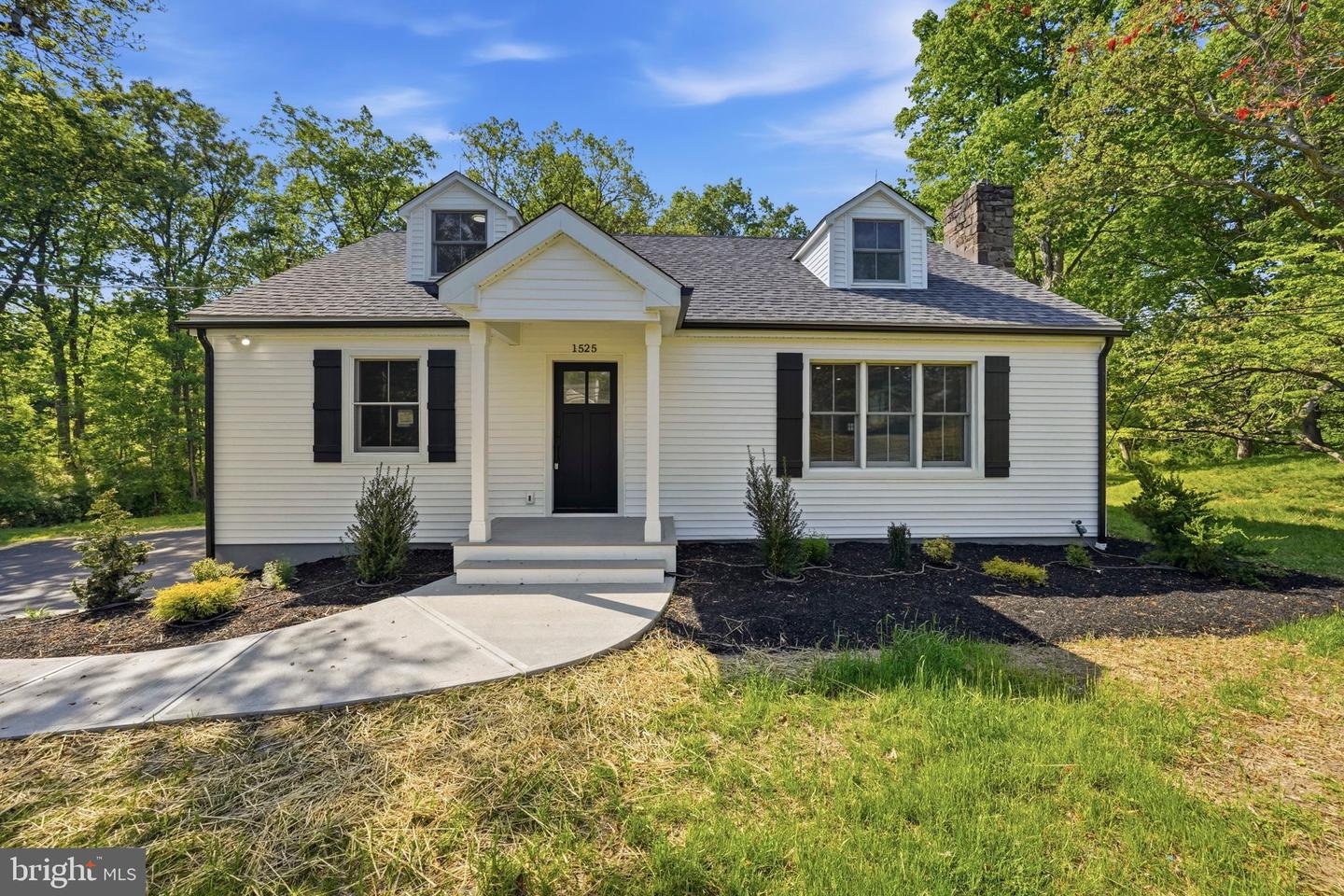 1525 Route 179 Property Photo 1