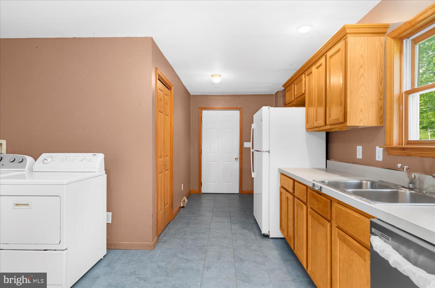 441 Pittstown Rd Property Photo 23