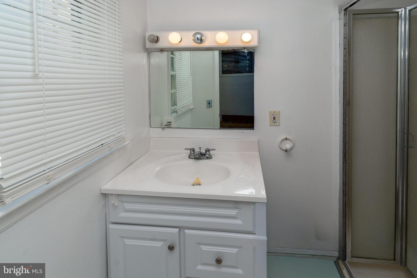 38 John Ringo Rd Property Photo 11