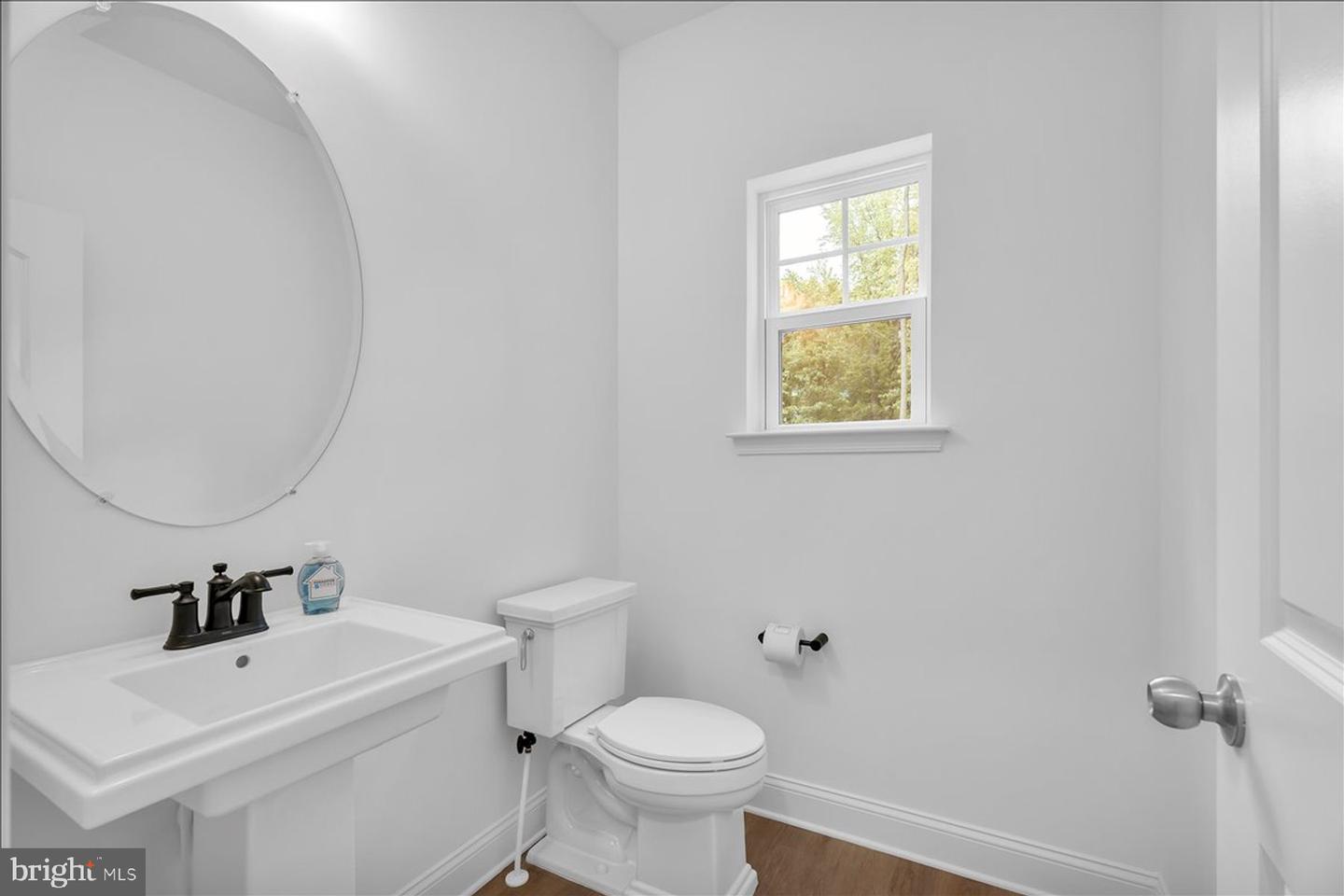 35 Barbertown Point Breeze Rd Property Photo 29