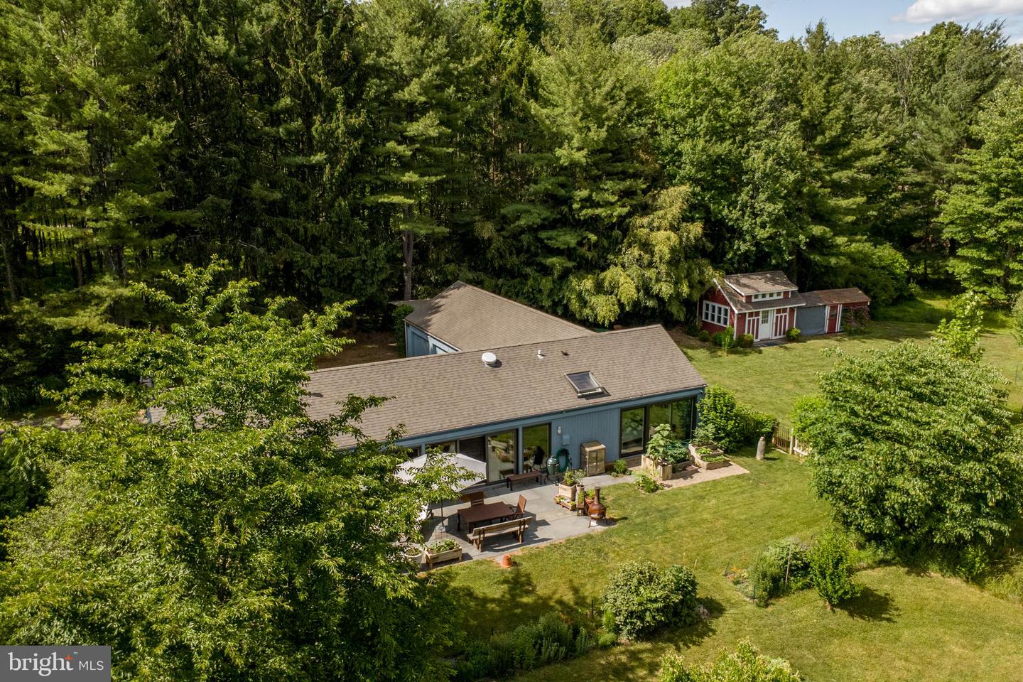 1024 CALIFON-COKESBURY RD