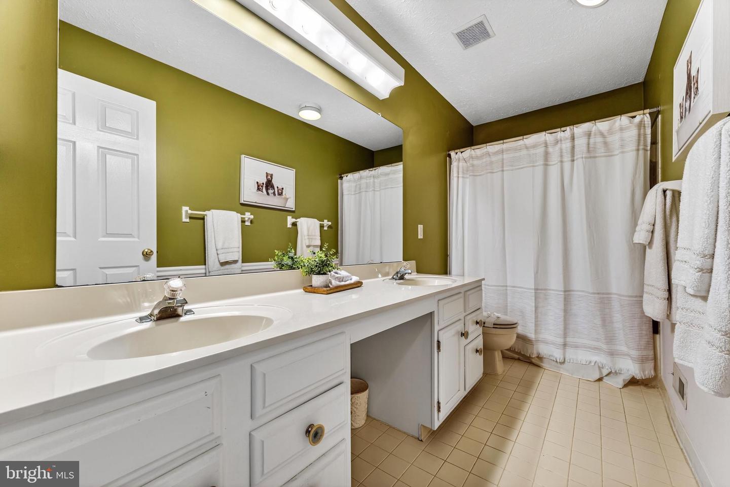 3 Shannon Way Property Photo 42