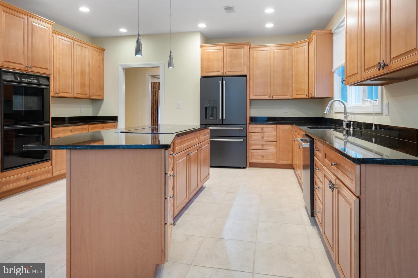 3 Manchur Ct Property Photo 19