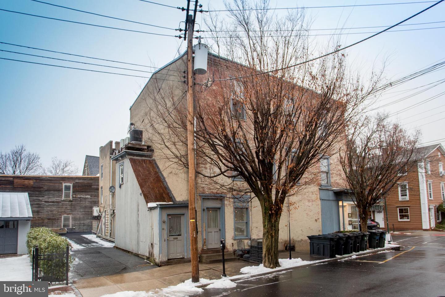 45 N Union St Property Photo 4