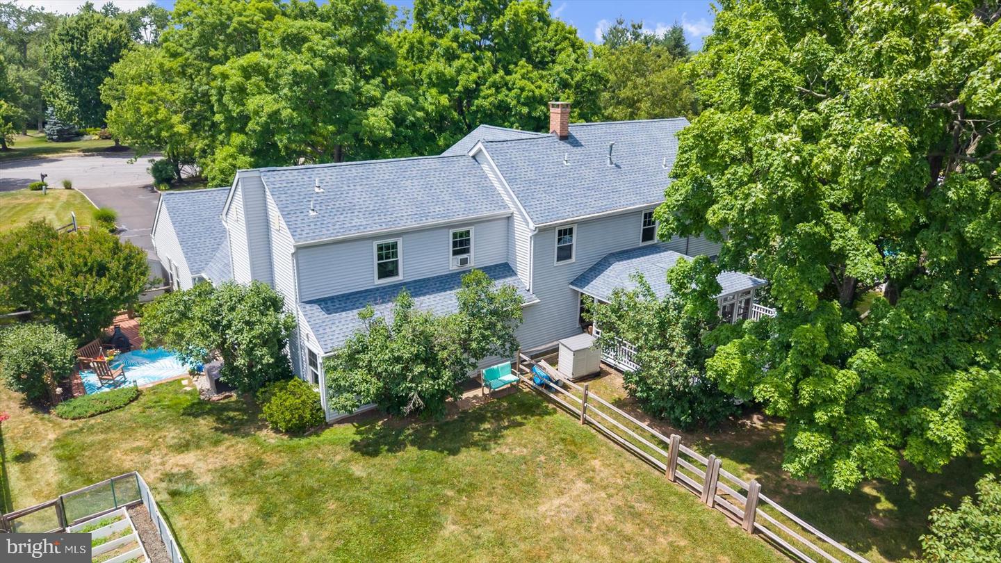 9 Mills Ct Property Photo 6