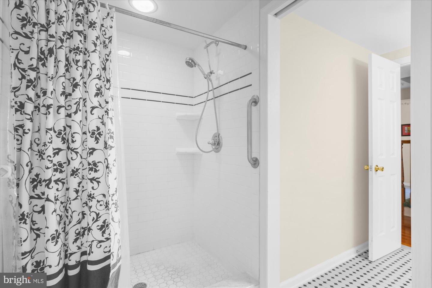 9 Mills Ct Property Photo 23