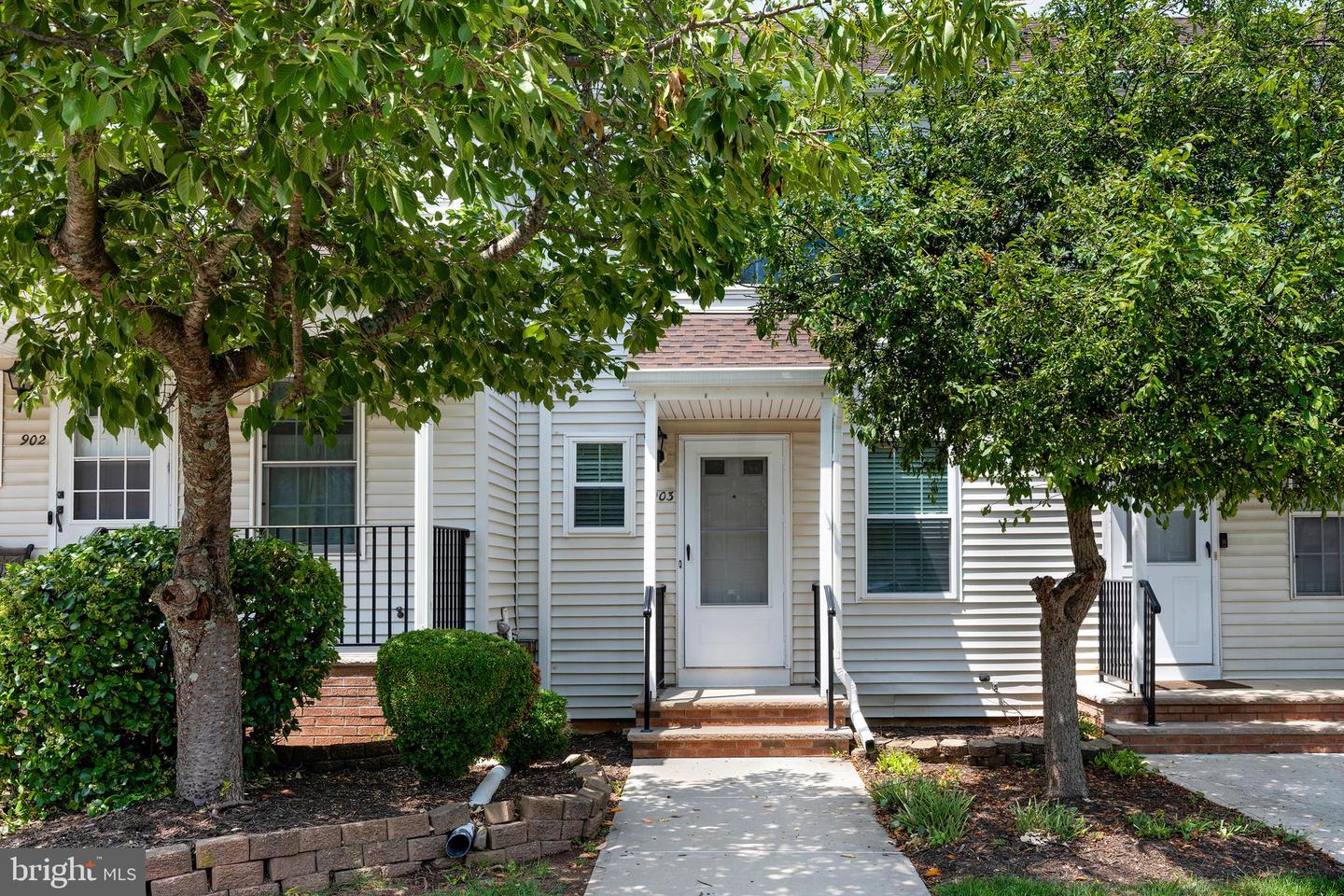 903 WETHERBURN CT