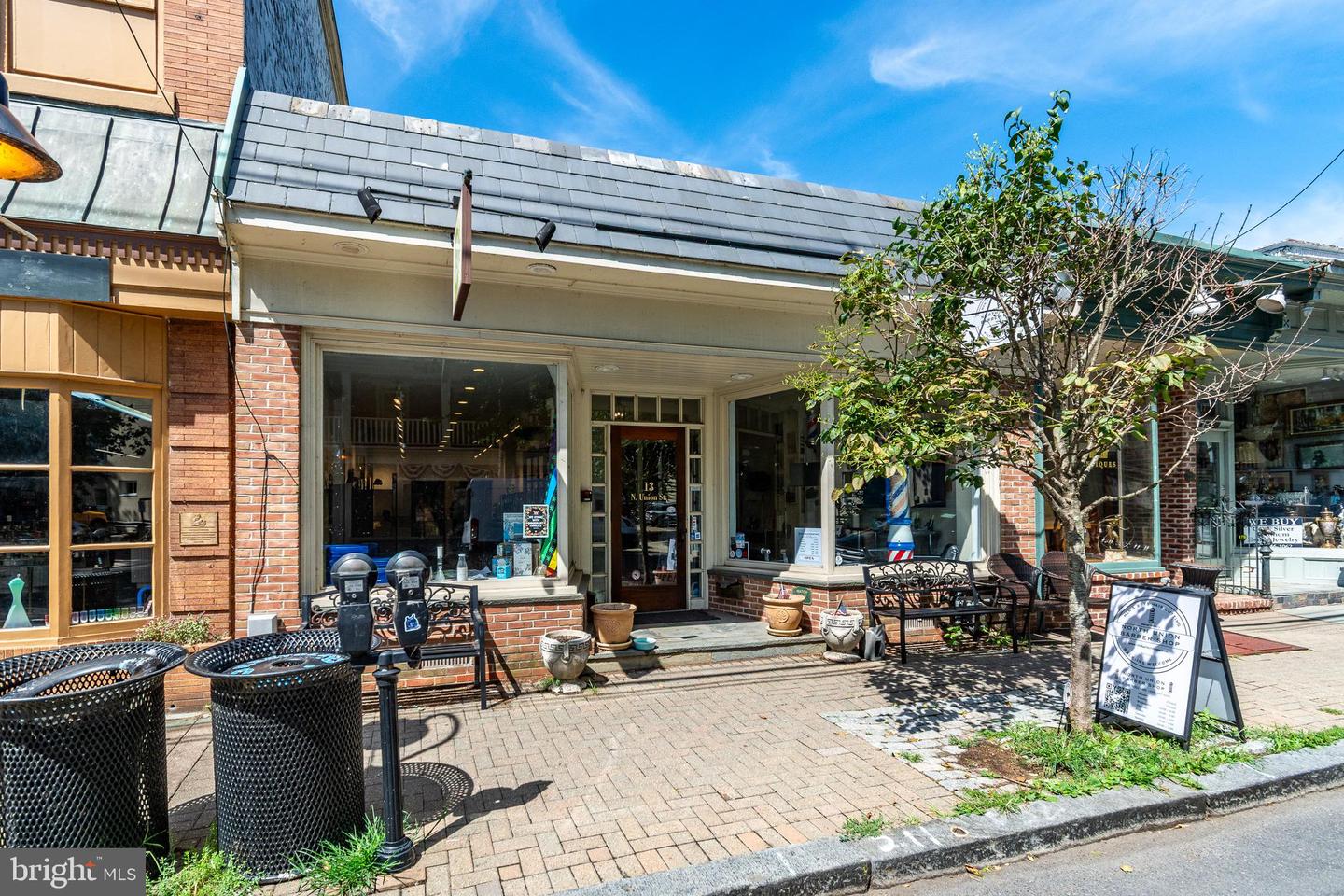 13 N UNION ST
