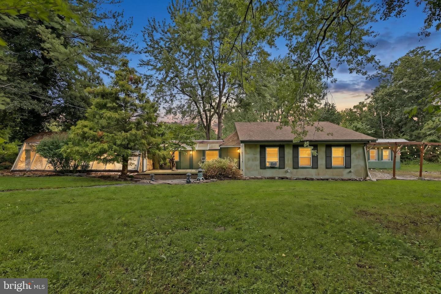 21 Woodsville Rd Property Photo 1