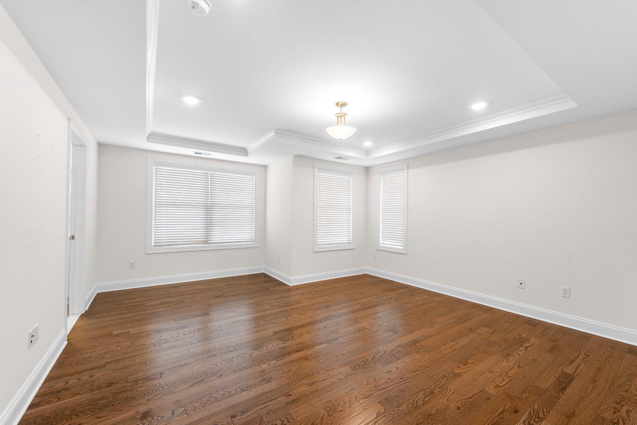 5 8th St Property Photo 20