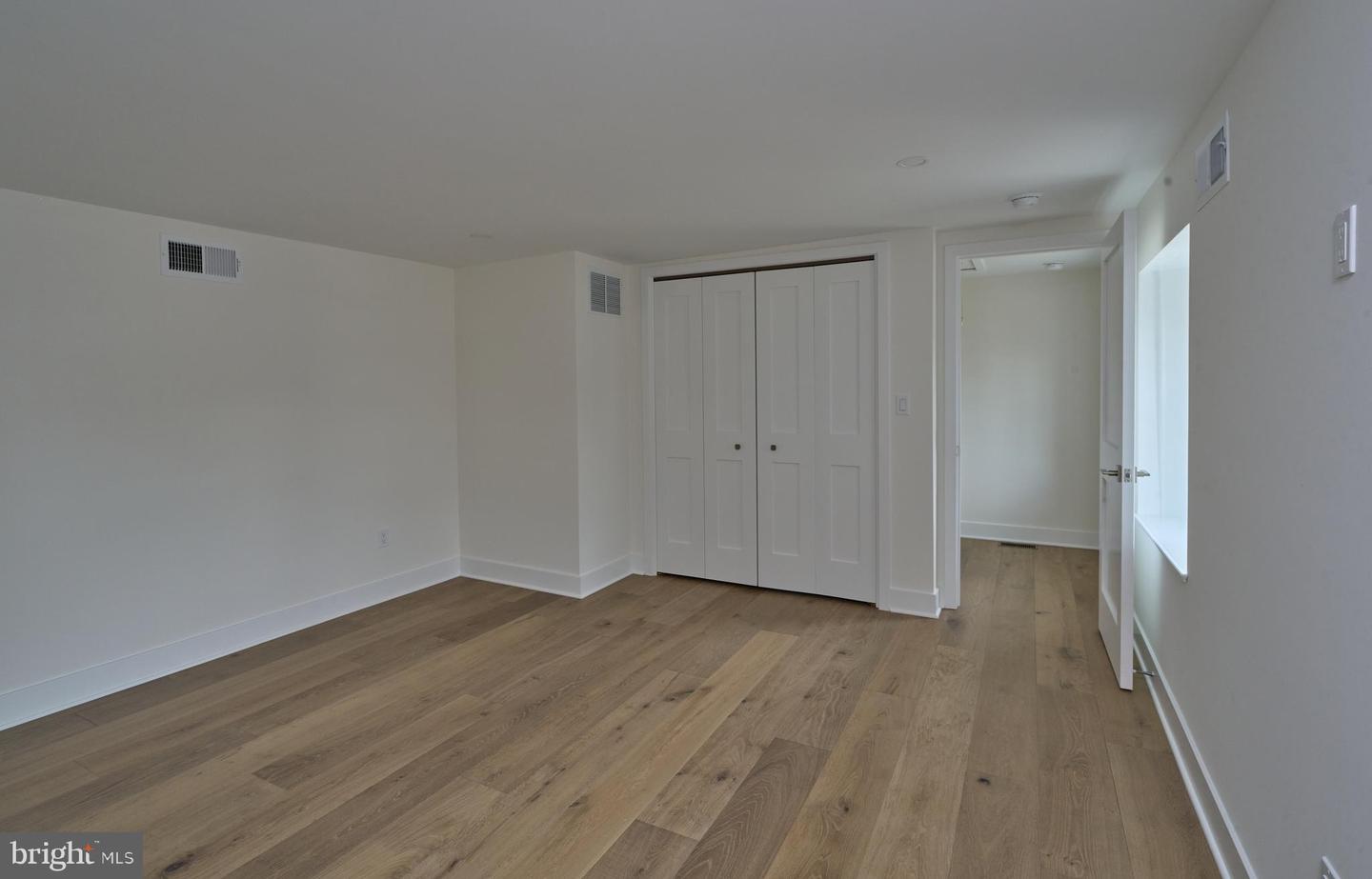 30 N Franklin St Property Photo 23