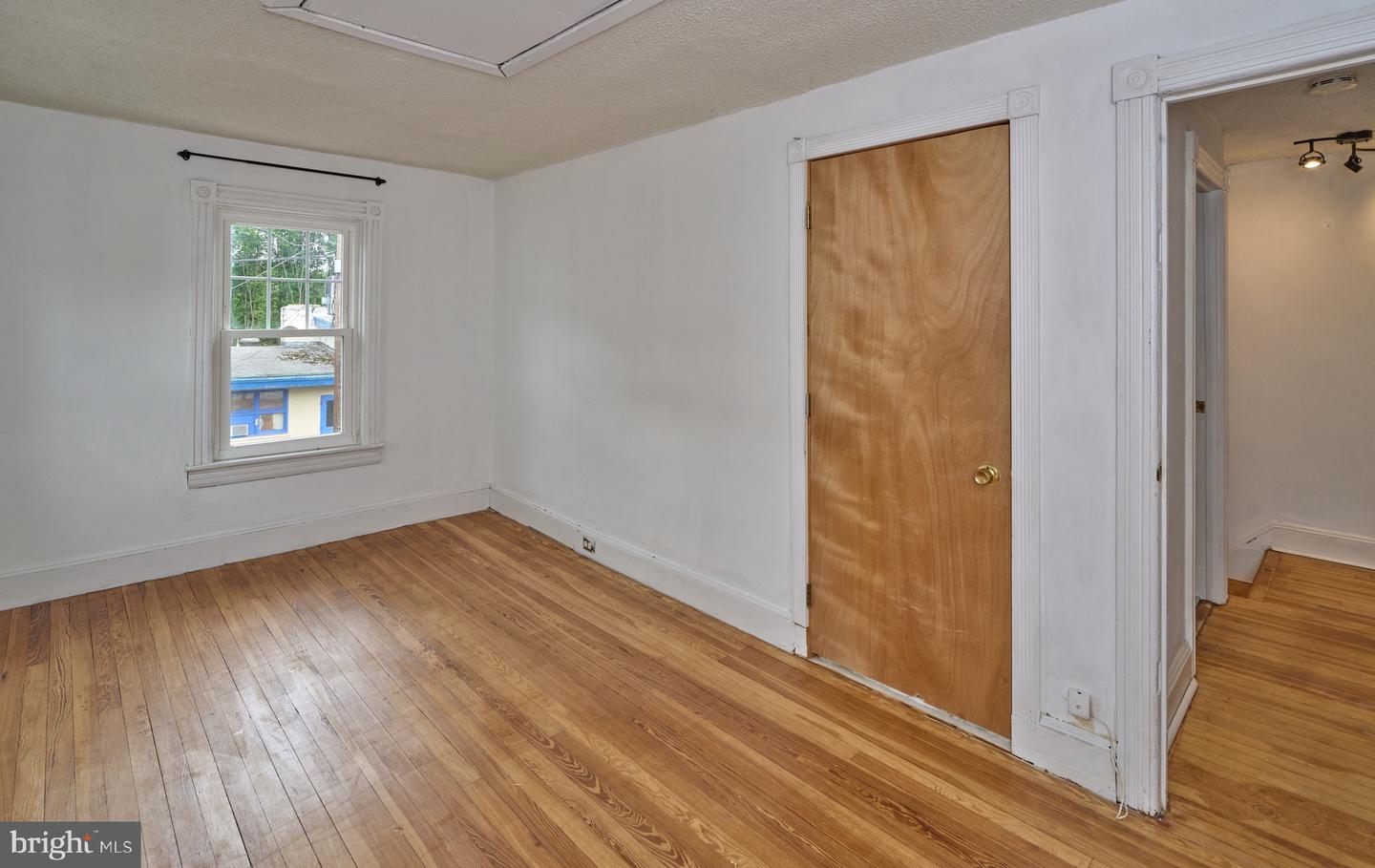 56 Church St Property Photo 19