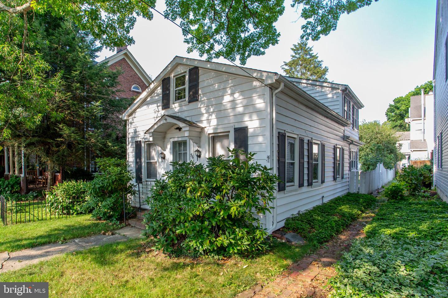 56 S Union St Property Photo 3