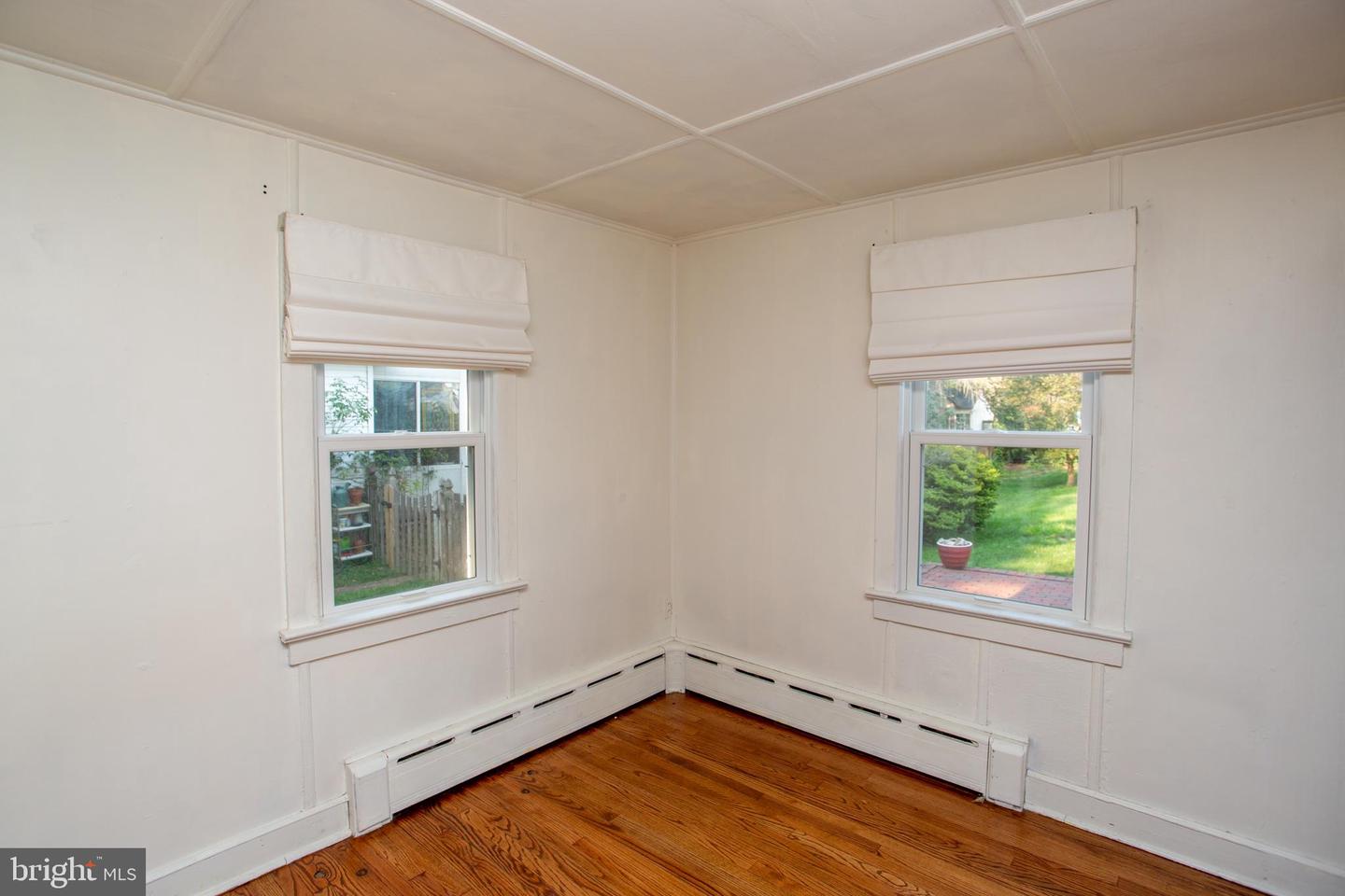 56 S Union St Property Photo 18