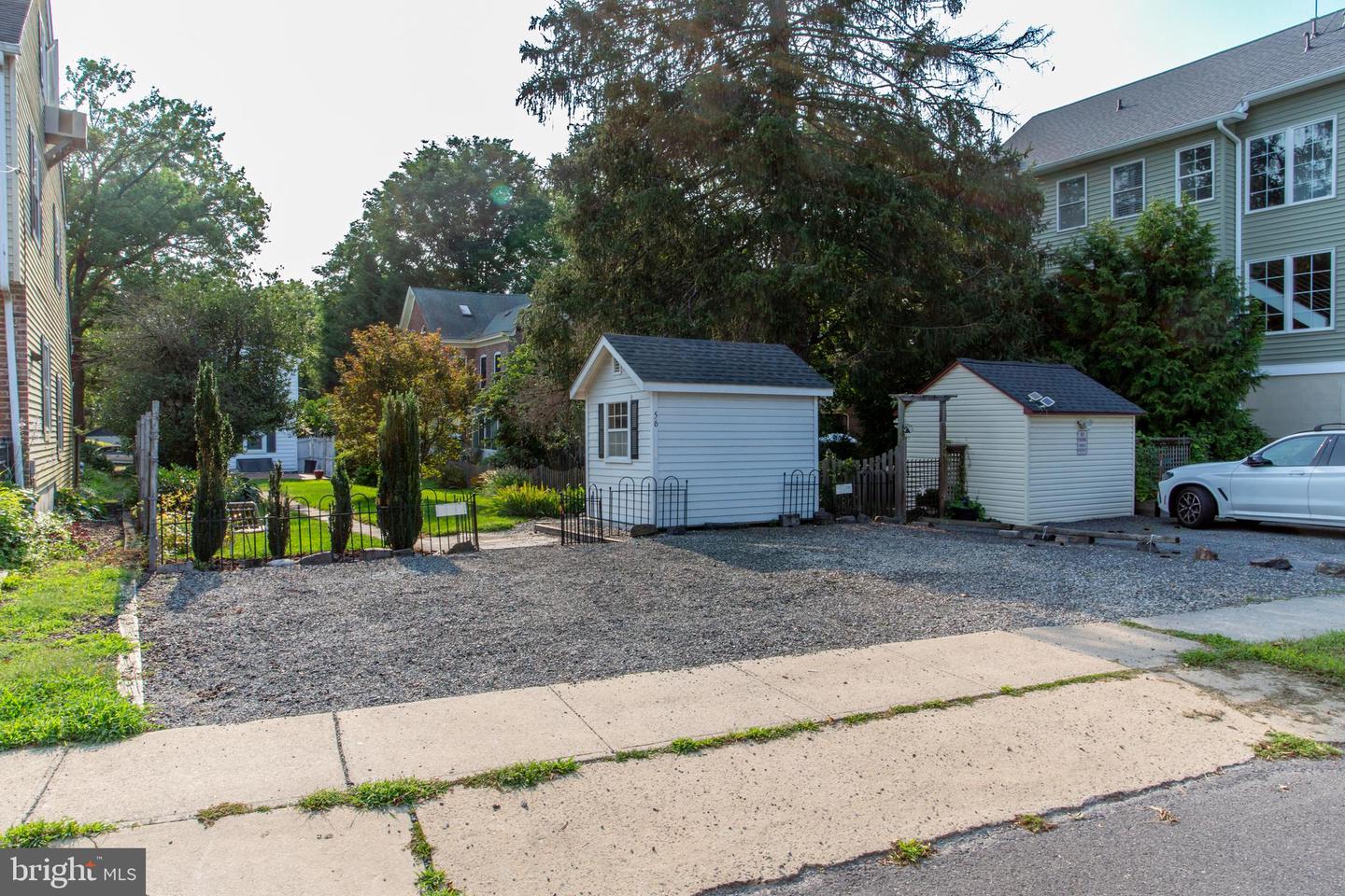 56 S Union St Property Photo 29