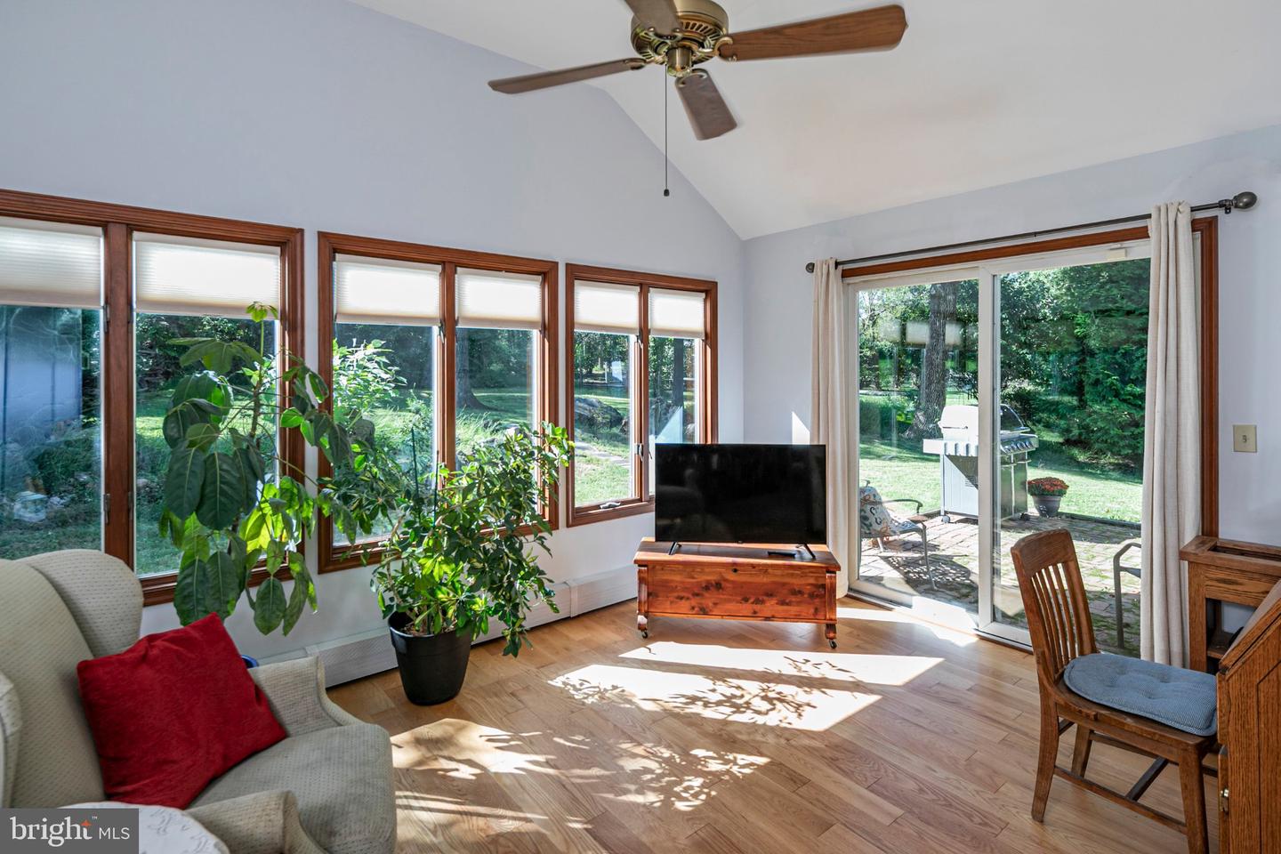 9 Northfield Ct Property Photo 15