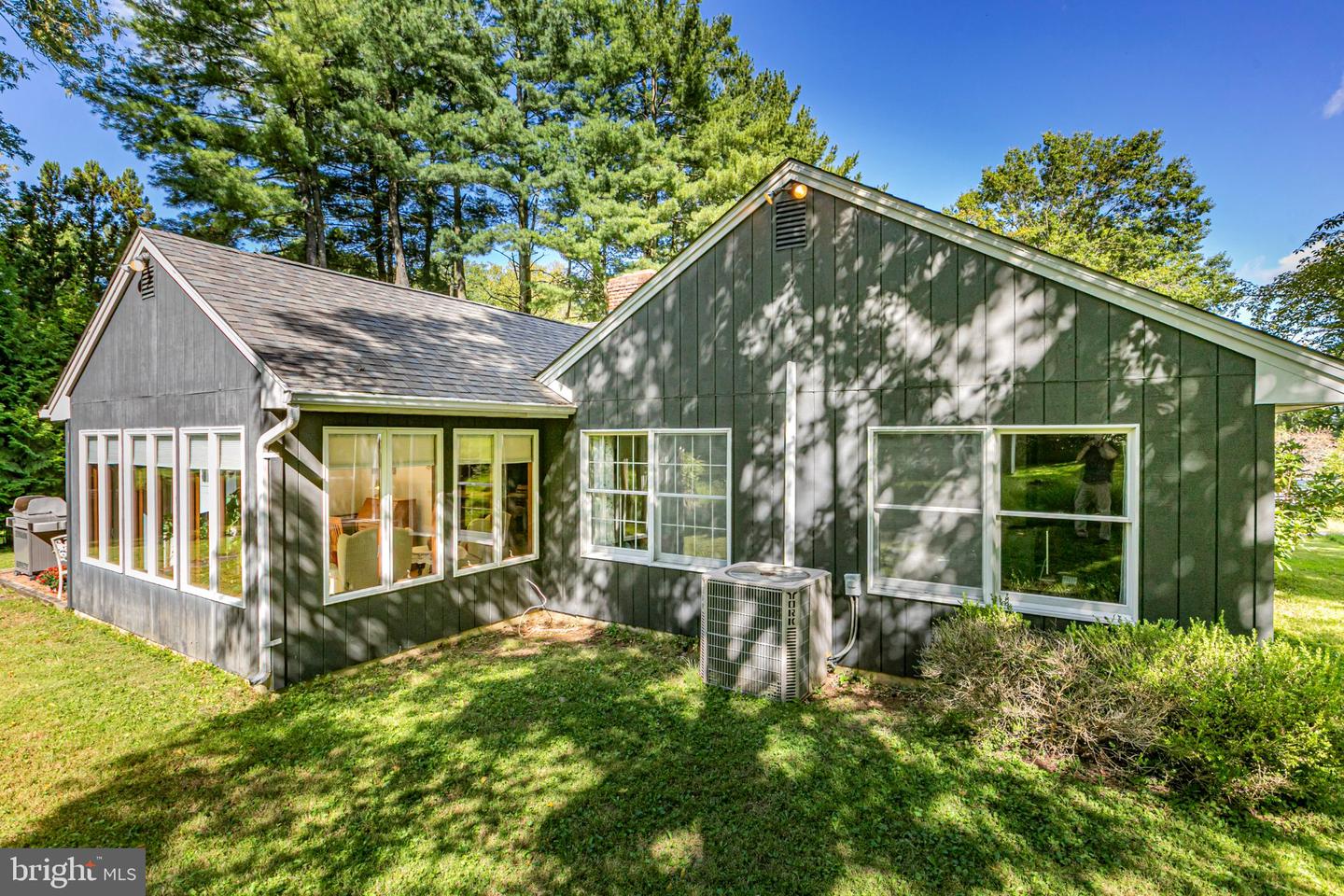 9 Northfield Ct Property Photo 28