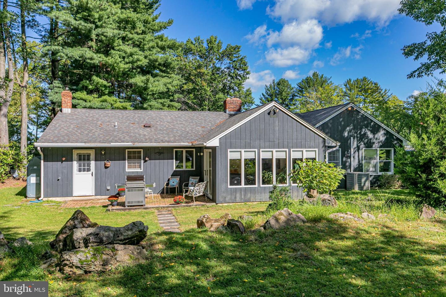 9 Northfield Ct Property Photo 29