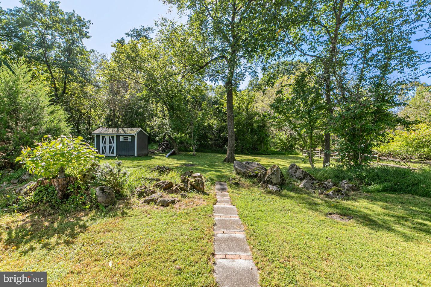 9 Northfield Ct Property Photo 31