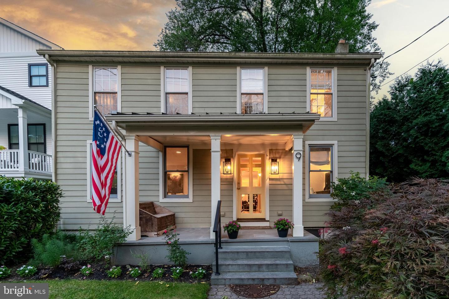 9 Ferry St Property Photo 1