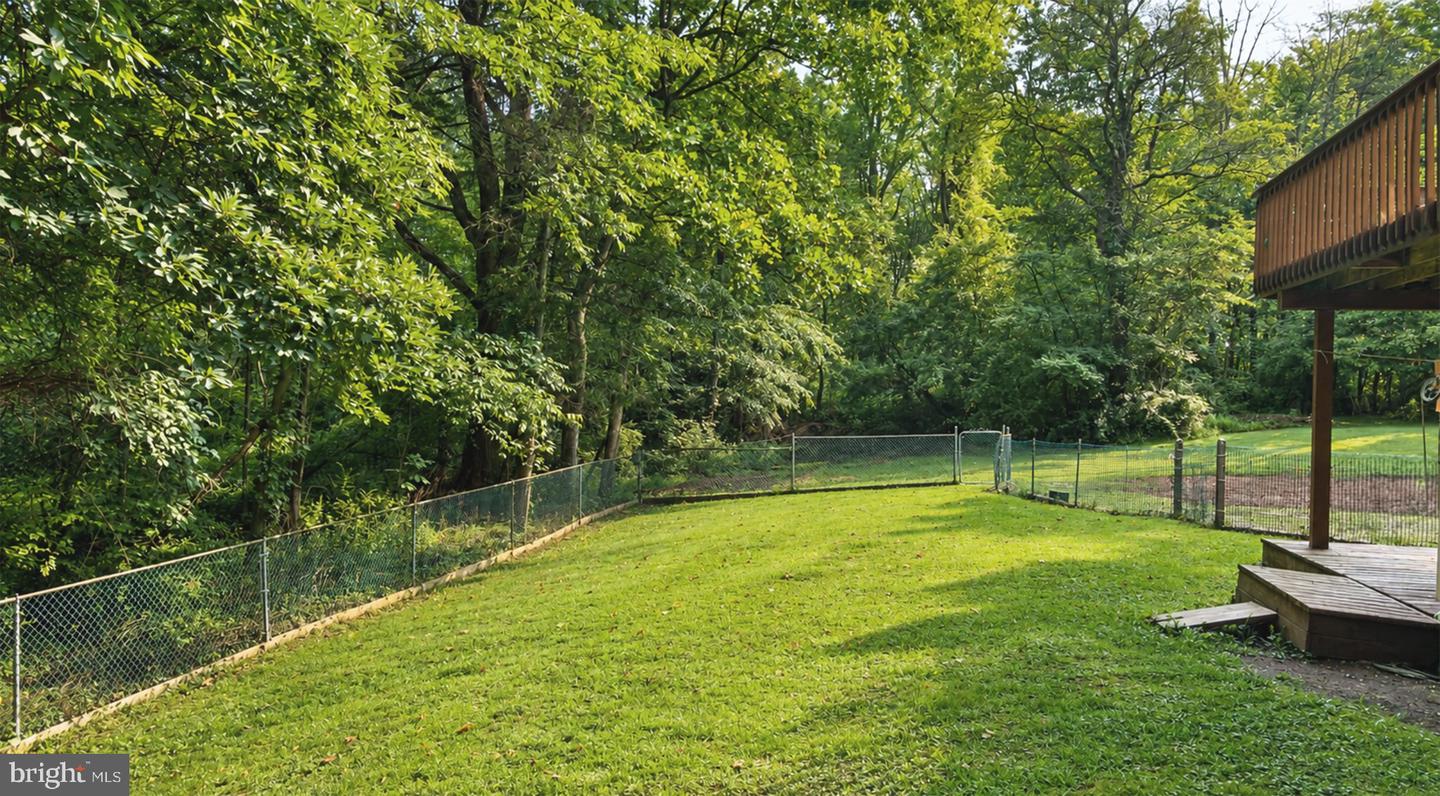 32 Gravel Hill Rd Property Photo 36