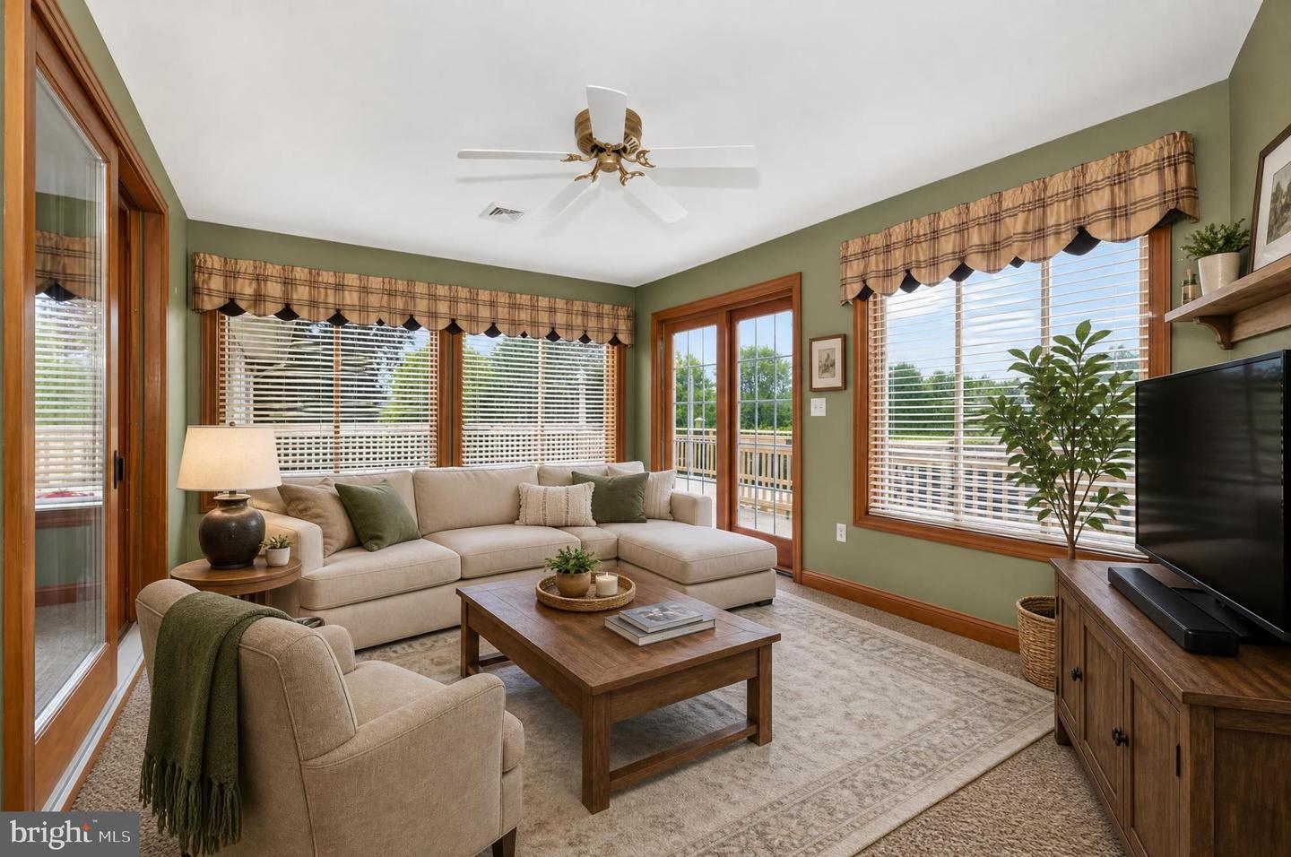 8 Meadow Lark Way Property Photo 10