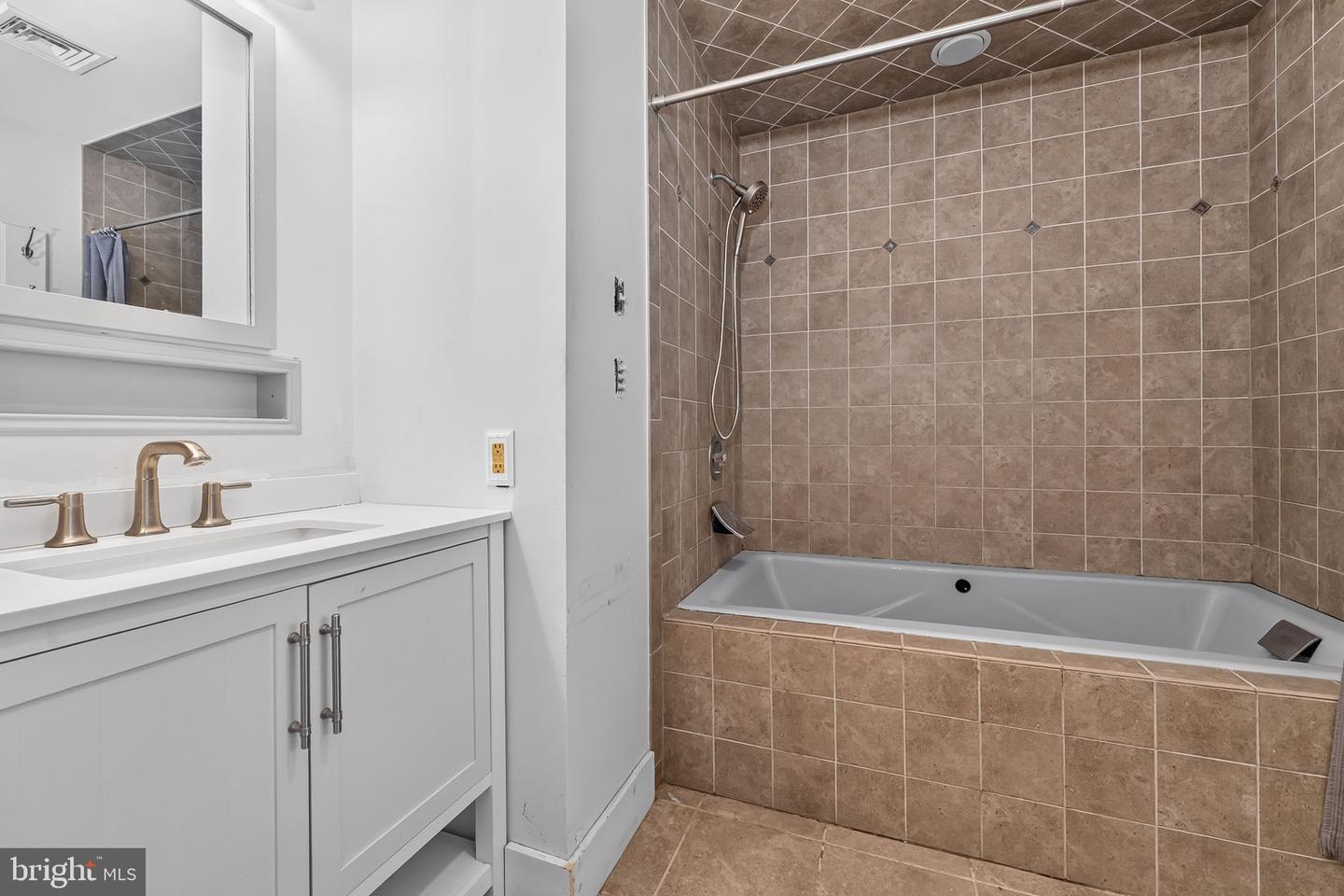 8 Meadow Lark Way Property Photo 19