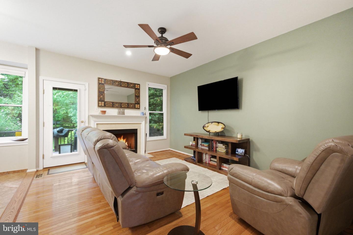 4 Hillside Ct Property Photo 17