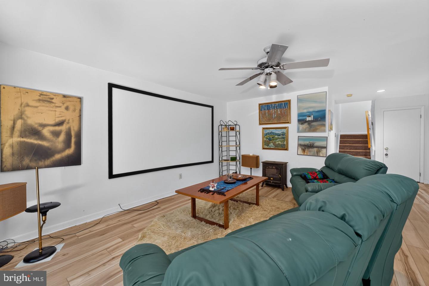 120 Swan St Property Photo 19