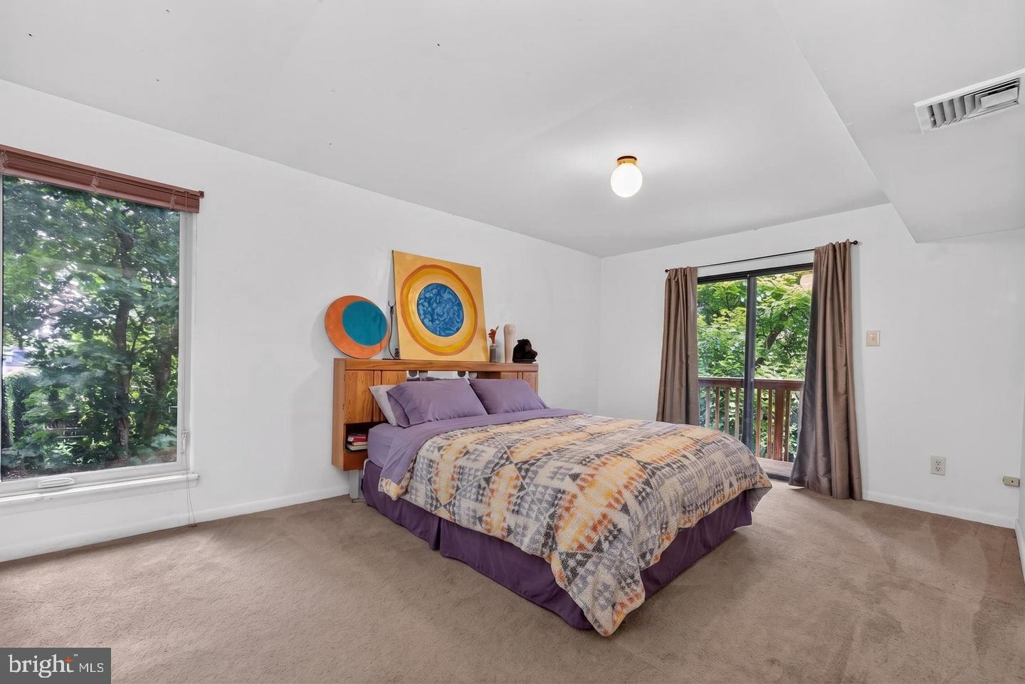 120 Swan St Property Photo 23