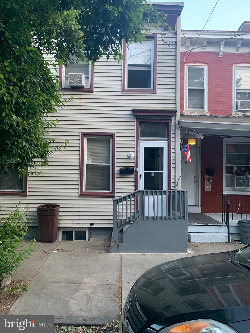 131 Hewitt St Property Photo 1