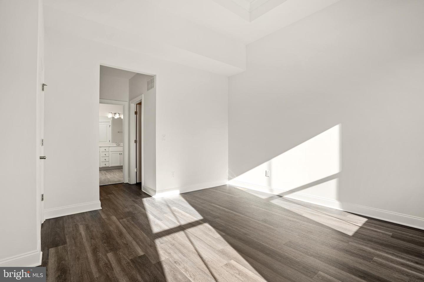 33 Kay Chiarello Way Property Photo 18